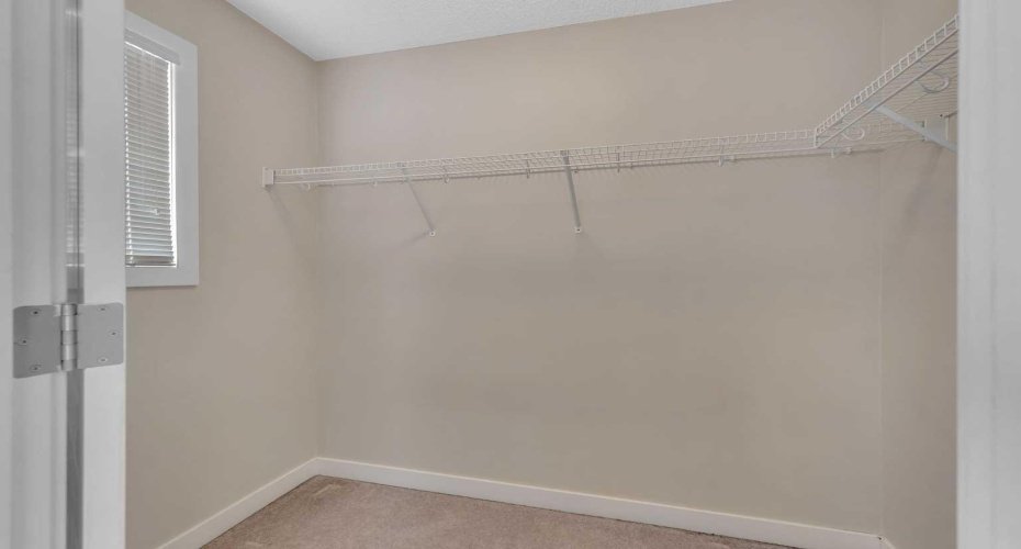 9 Cimarron Vista Gardens, Okotoks, Alberta T1s0G2, 3 Bedrooms Bedrooms, ,3 BathroomsBathrooms,Residential,For Sale,Cimarron Vista,A2299737