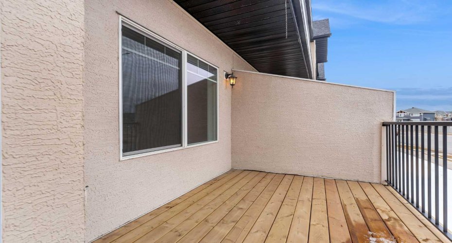 9 Cimarron Vista Gardens, Okotoks, Alberta T1s0G2, 3 Bedrooms Bedrooms, ,3 BathroomsBathrooms,Residential,For Sale,Cimarron Vista,A2299737