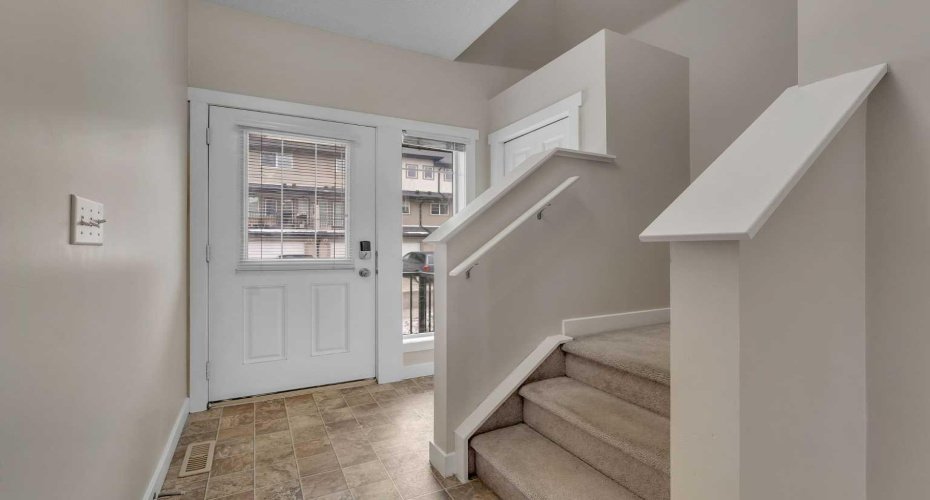 9 Cimarron Vista Gardens, Okotoks, Alberta T1s0G2, 3 Bedrooms Bedrooms, ,3 BathroomsBathrooms,Residential,For Sale,Cimarron Vista,A2299737