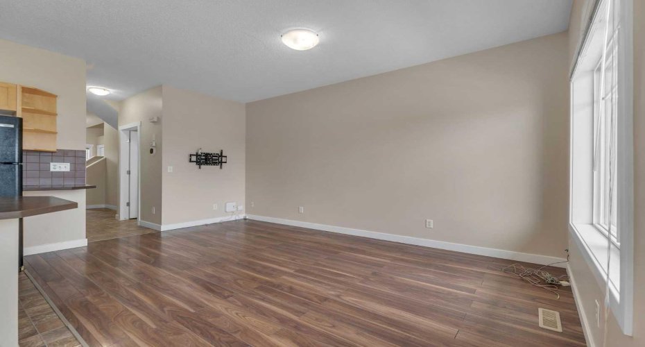 9 Cimarron Vista Gardens, Okotoks, Alberta T1s0G2, 3 Bedrooms Bedrooms, ,3 BathroomsBathrooms,Residential,For Sale,Cimarron Vista,A2299737