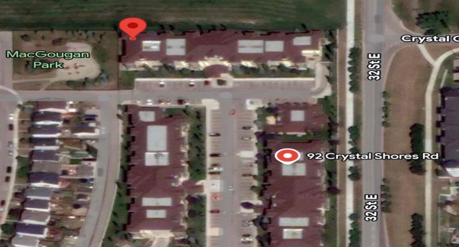 92 Crystal Shores Road, Okotoks, Alberta T1S2N2, 2 Bedrooms Bedrooms, ,2 BathroomsBathrooms,Residential,For Sale,Crystal Shores,A2300084