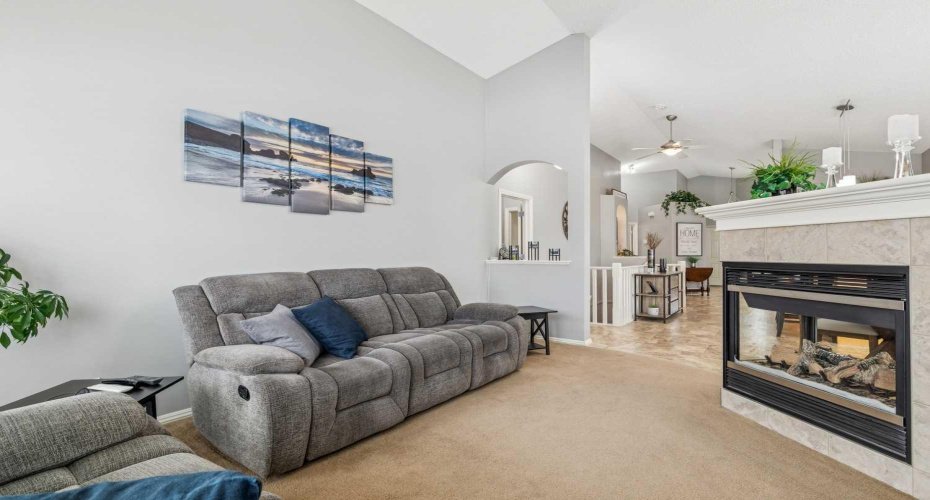 328 Cove Road, Chestermere, Alberta T1X 1L5, 3 Bedrooms Bedrooms, ,3 BathroomsBathrooms,Residential,For Sale,Cove,A2299403