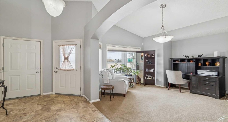 328 Cove Road, Chestermere, Alberta T1X 1L5, 3 Bedrooms Bedrooms, ,3 BathroomsBathrooms,Residential,For Sale,Cove,A2299403