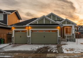 52 Lakes Estates Circle, Strathmore, Alberta T1P 0B7, 5 Bedrooms Bedrooms, ,4 BathroomsBathrooms,Residential,For Sale,Lakes Estates,A2299146