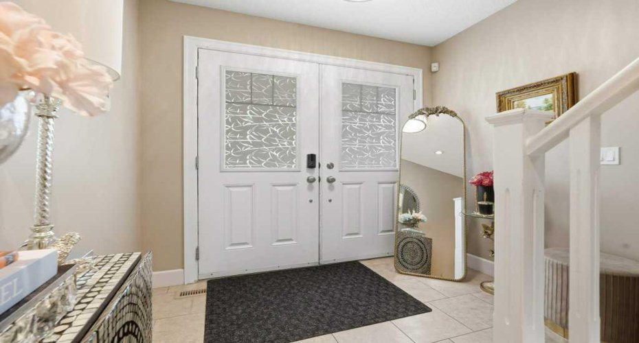 148 Viewpointe Terrace, Chestermere, Alberta T1X 0P9, 4 Bedrooms Bedrooms, ,4 BathroomsBathrooms,Residential,For Sale,Viewpointe,A2298251