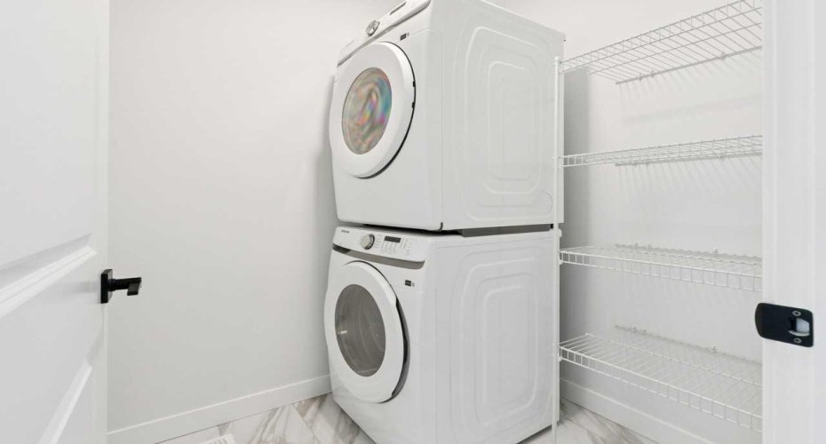 339 Fireside Drive, Cochrane, Alberta T4C 3E1, 3 Bedrooms Bedrooms, ,3 BathroomsBathrooms,Residential,For Sale,Fireside,A2300400