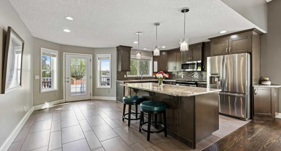 11 Strathmore Lakes Crescent, Strathmore, Alberta T1P 1L7, 5 Bedrooms Bedrooms, ,3 BathroomsBathrooms,Residential,For Sale,Strathmore Lakes,A2300402