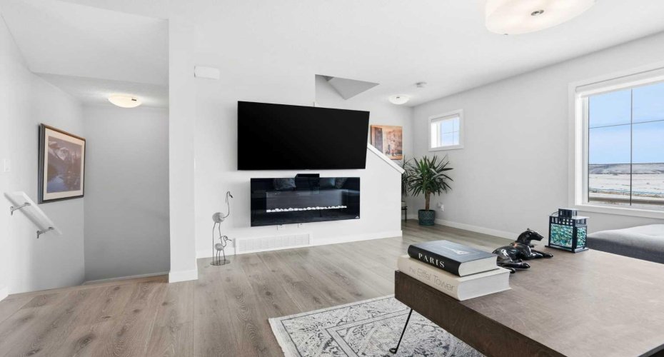 250 Fireside View, Cochrane, Alberta T4C 2M2, 2 Bedrooms Bedrooms, ,3 BathroomsBathrooms,Residential,For Sale,Fireside,A2300464