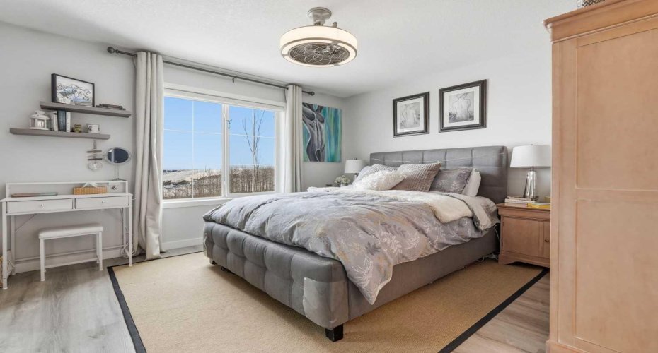 250 Fireside View, Cochrane, Alberta T4C 2M2, 2 Bedrooms Bedrooms, ,3 BathroomsBathrooms,Residential,For Sale,Fireside,A2300464