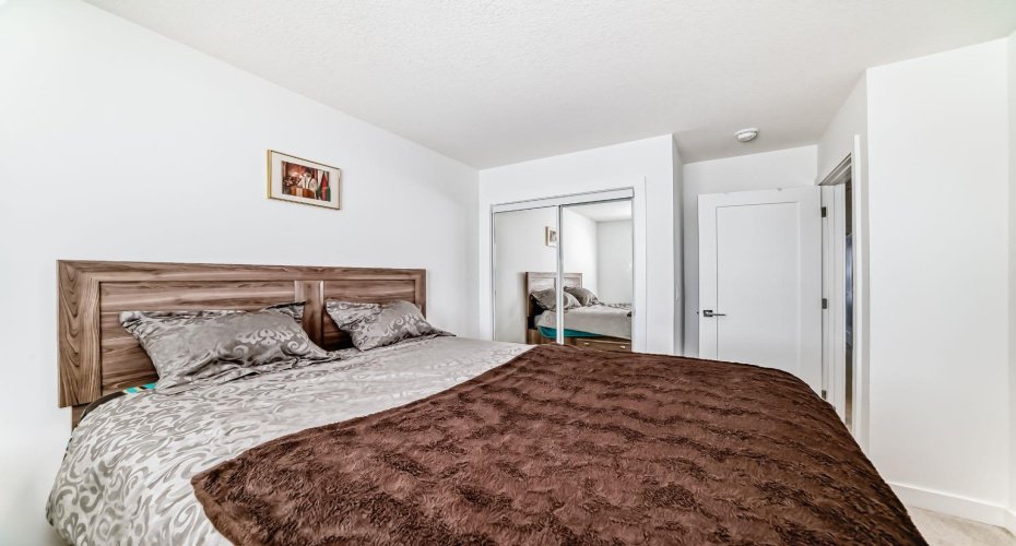 118 Chelsea Mews, Chestermere, Alberta T1X 3H2, 3 Bedrooms Bedrooms, ,3 BathroomsBathrooms,Residential,For Sale,Chelsea Mews,A2300487