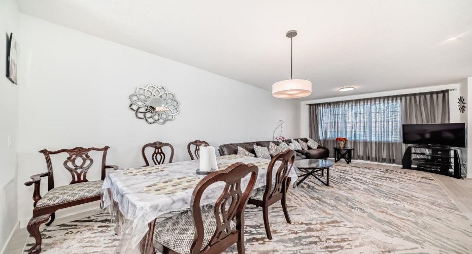 118 Chelsea Mews, Chestermere, Alberta T1X 3H2, 3 Bedrooms Bedrooms, ,3 BathroomsBathrooms,Residential,For Sale,Chelsea Mews,A2300487