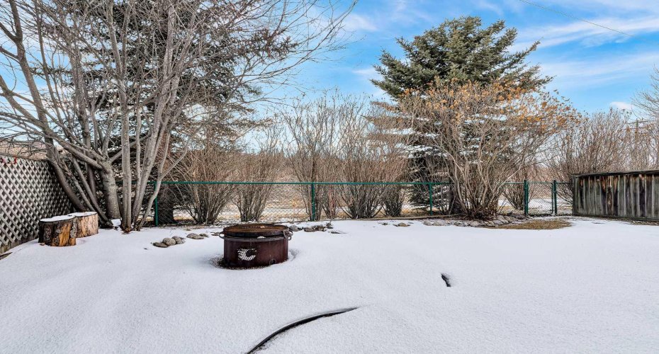 92 Bow Ridge Crescent, Cochrane, Alberta T4C1V1, 4 Bedrooms Bedrooms, ,4 BathroomsBathrooms,Residential,For Sale,Bow Ridge,A2299917