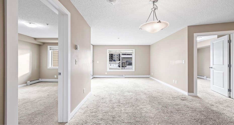 625 Glenbow Drive, Cochrane, Alberta T4C0S9, 2 Bedrooms Bedrooms, ,2 BathroomsBathrooms,Residential,For Sale,Glenbow,A2300298