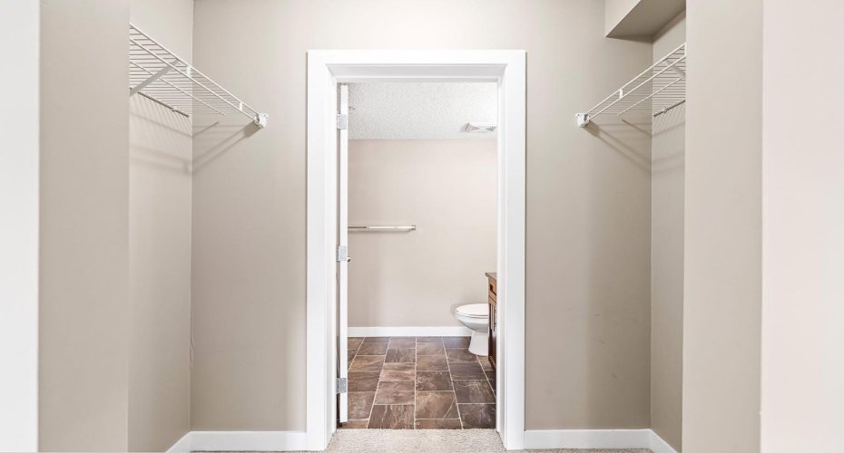 625 Glenbow Drive, Cochrane, Alberta T4C0S9, 2 Bedrooms Bedrooms, ,2 BathroomsBathrooms,Residential,For Sale,Glenbow,A2300298