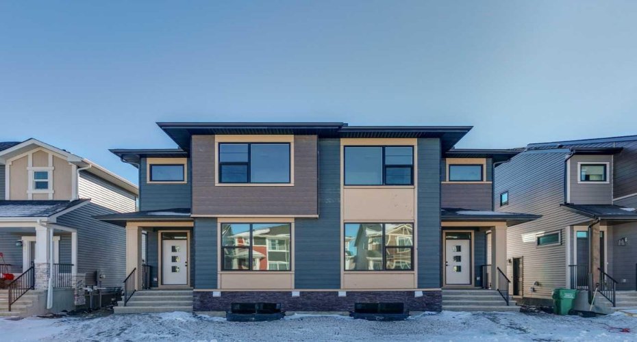 335 Fireside Drive, Cochrane, Alberta T4C 3E1, 3 Bedrooms Bedrooms, ,3 BathroomsBathrooms,Residential,For Sale,Fireside,A2300308