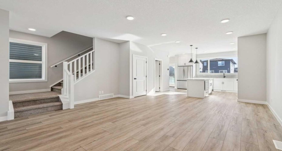 335 Fireside Drive, Cochrane, Alberta T4C 3E1, 3 Bedrooms Bedrooms, ,3 BathroomsBathrooms,Residential,For Sale,Fireside,A2300308