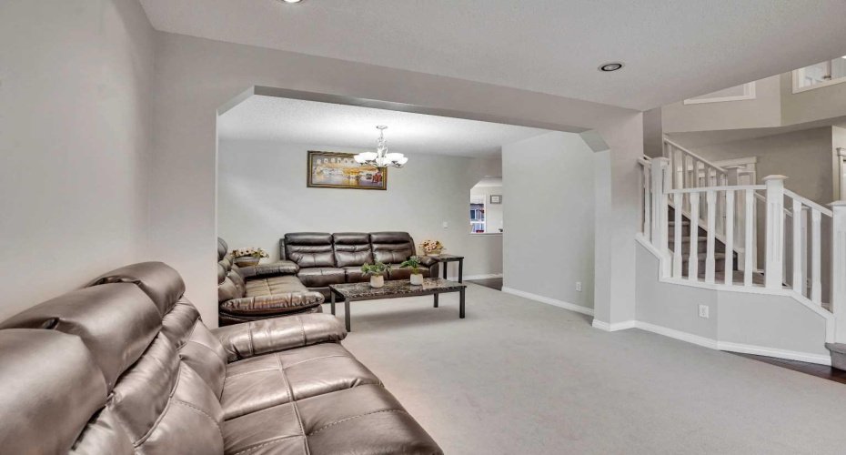 269 West Creek Boulevard, Chestermere, Alberta T1X0C6, 4 Bedrooms Bedrooms, ,3 BathroomsBathrooms,Residential,For Sale,West Creek,A2300367