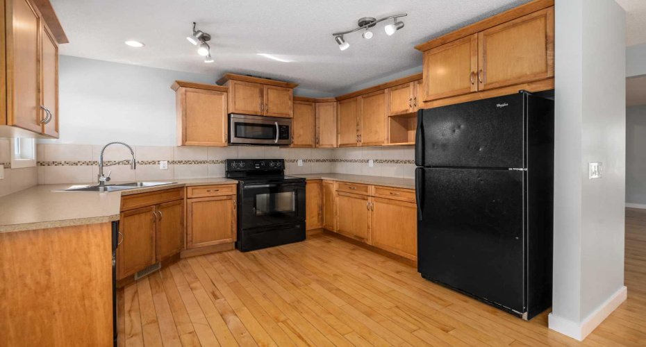 7 Clydesdale Place, Cochrane, Alberta T4C 0M4, 3 Bedrooms Bedrooms, ,3 BathroomsBathrooms,Residential,For Sale,Clydesdale,A2294674