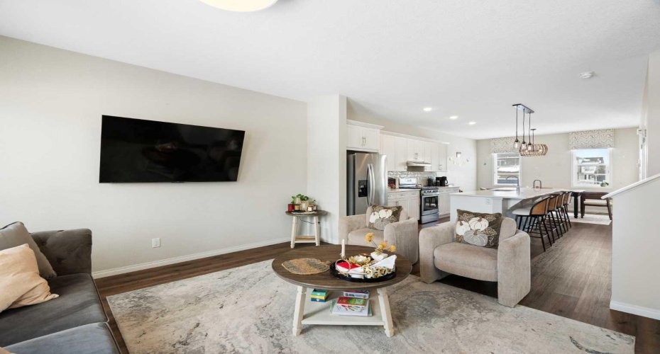 171 Chelsea Road, Chestermere, Alberta T1X 1Z3, 5 Bedrooms Bedrooms, ,4 BathroomsBathrooms,Residential,For Sale,Chelsea Road,A2299018