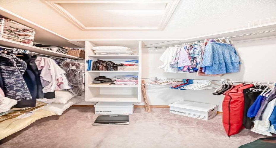 Walk in Closet
