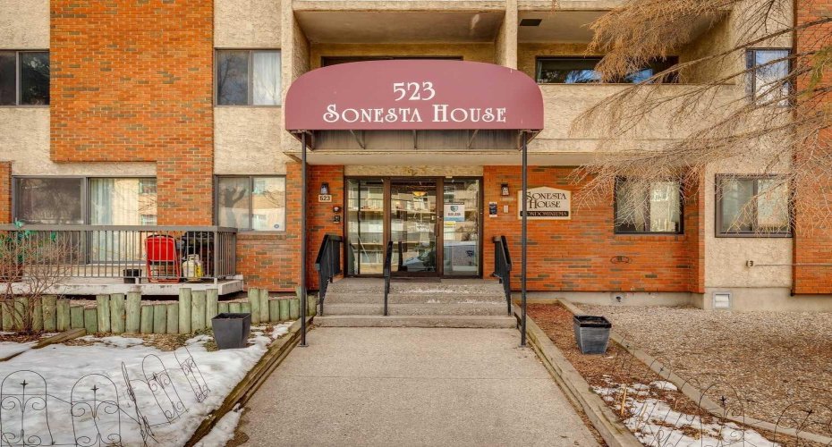 523 15 Avenue, Calgary, Alberta T2R 0R3, 2 Bedrooms Bedrooms, ,1 BathroomBathrooms,Residential,For Sale,15,A2297203