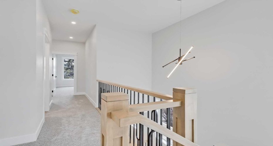 2021 26 Avenue, Calgary, Alberta T2T 1E5, 4 Bedrooms Bedrooms, ,4 BathroomsBathrooms,Residential,For Sale,26,A2298065
