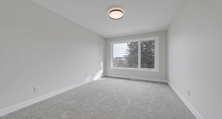 2021 26 Avenue, Calgary, Alberta T2T 1E5, 4 Bedrooms Bedrooms, ,4 BathroomsBathrooms,Residential,For Sale,26,A2298065