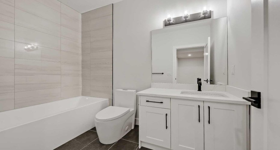 2021 26 Avenue, Calgary, Alberta T2T 1E5, 4 Bedrooms Bedrooms, ,4 BathroomsBathrooms,Residential,For Sale,26,A2298065