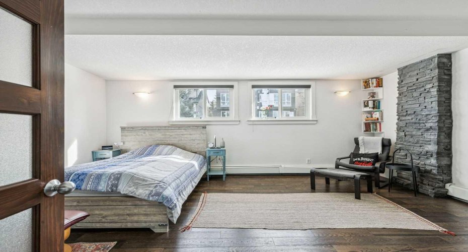 1915 26 Street, Calgary, Alberta T3E2A2, 1 Bedroom Bedrooms, ,1 BathroomBathrooms,Residential,For Sale,26,A2299863