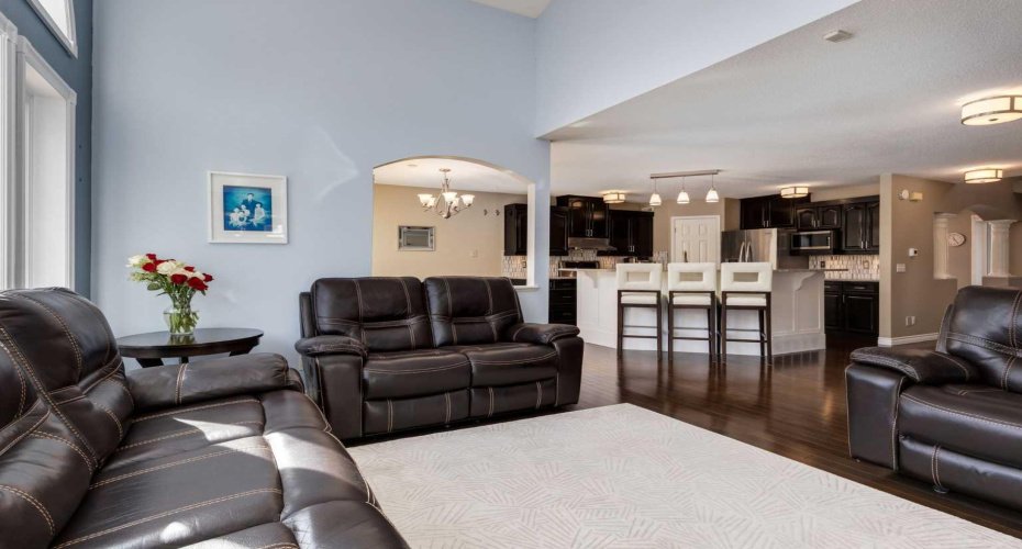 331 Sierra Madre Court, Calgary, Alberta T3H 3G7, 4 Bedrooms Bedrooms, ,4 BathroomsBathrooms,Residential,For Sale,Sierra Madre,A2299948