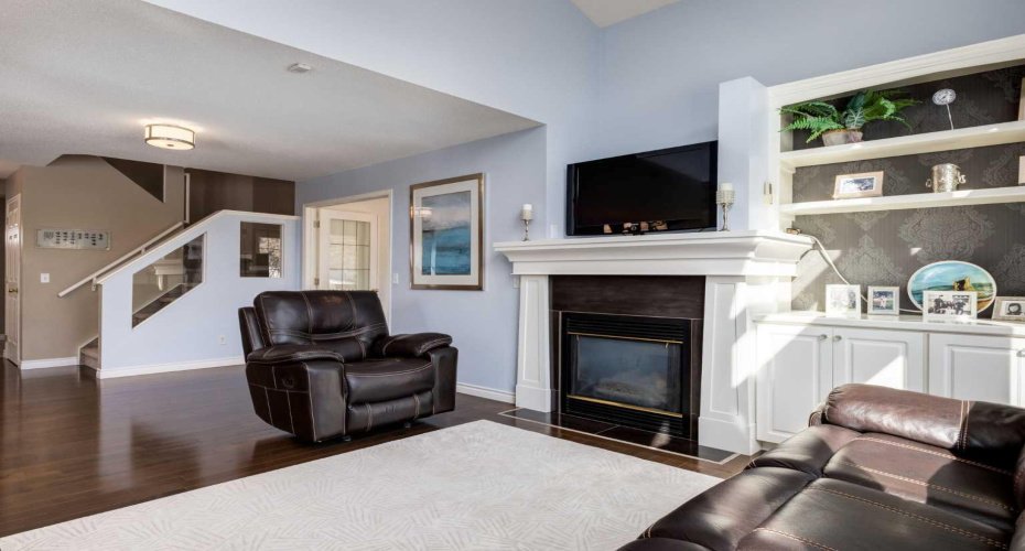 331 Sierra Madre Court, Calgary, Alberta T3H 3G7, 4 Bedrooms Bedrooms, ,4 BathroomsBathrooms,Residential,For Sale,Sierra Madre,A2299948