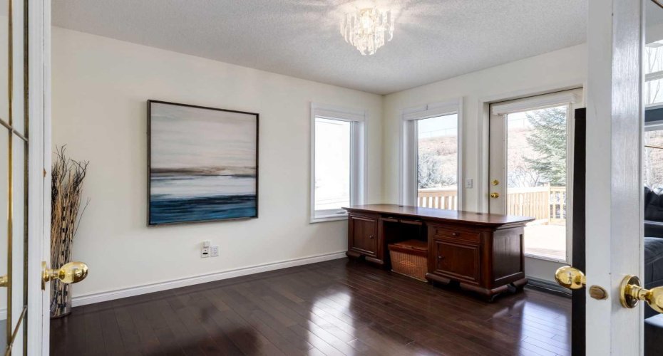 331 Sierra Madre Court, Calgary, Alberta T3H 3G7, 4 Bedrooms Bedrooms, ,4 BathroomsBathrooms,Residential,For Sale,Sierra Madre,A2299948