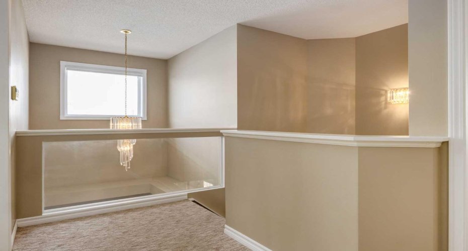 331 Sierra Madre Court, Calgary, Alberta T3H 3G7, 4 Bedrooms Bedrooms, ,4 BathroomsBathrooms,Residential,For Sale,Sierra Madre,A2299948
