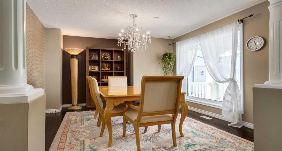 331 Sierra Madre Court, Calgary, Alberta T3H 3G7, 4 Bedrooms Bedrooms, ,4 BathroomsBathrooms,Residential,For Sale,Sierra Madre,A2299948