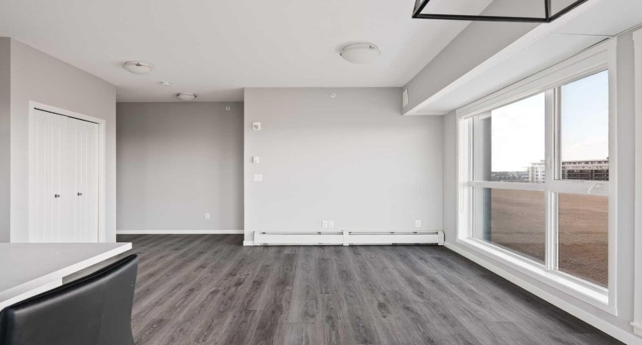 4350 Seton Drive, Calgary, Alberta T3M 3B1, 2 Bedrooms Bedrooms, ,2 BathroomsBathrooms,Residential,For Sale,Seton,A2300310