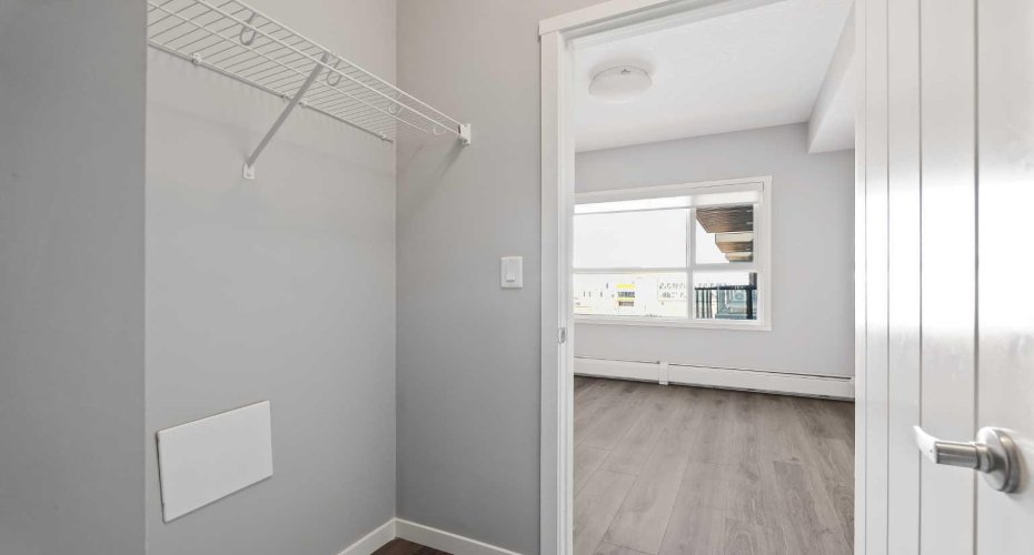 4350 Seton Drive, Calgary, Alberta T3M 3B1, 2 Bedrooms Bedrooms, ,2 BathroomsBathrooms,Residential,For Sale,Seton,A2300310