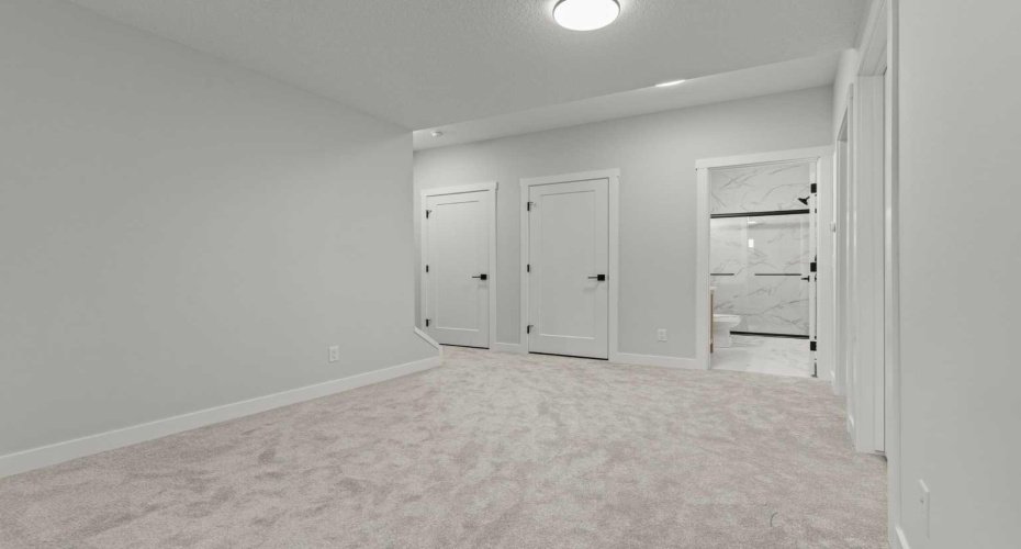 294 Kinniburgh Loop, Chestermere, Alberta T1X 3C3, 6 Bedrooms Bedrooms, ,4 BathroomsBathrooms,Residential,For Sale,Kinniburgh,A2300591