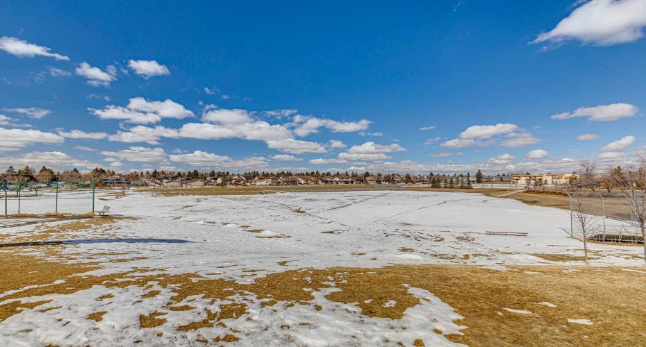 28 Templegreen Bay, Calgary, Alberta T1Y 4Z3, 3 Bedrooms Bedrooms, ,2 BathroomsBathrooms,Residential,For Sale,Templegreen,A2300648
