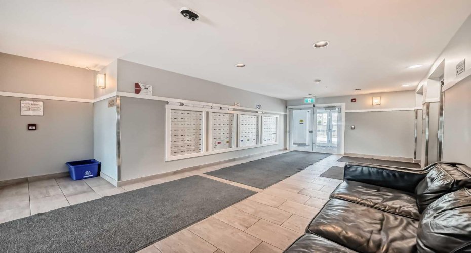 20 Seton Park, Calgary, Alberta T3M 2G2, 2 Bedrooms Bedrooms, ,2 BathroomsBathrooms,Residential,For Sale,Seton,A2300681