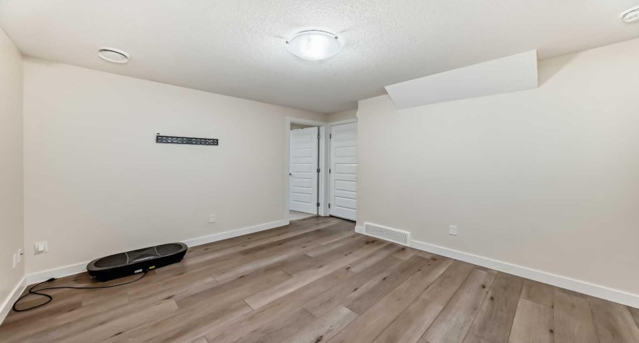 538 Sage Hill Road, Calgary, Alberta T3R 1Y2, 5 Bedrooms Bedrooms, ,4 BathroomsBathrooms,Residential,For Sale,Sage Hill,A2300694