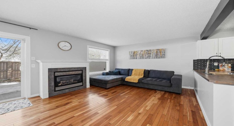 101 Everstone Place, Calgary, Alberta T2Y 4H7, 2 Bedrooms Bedrooms, ,2 BathroomsBathrooms,Residential,For Sale,Everstone,A2300696