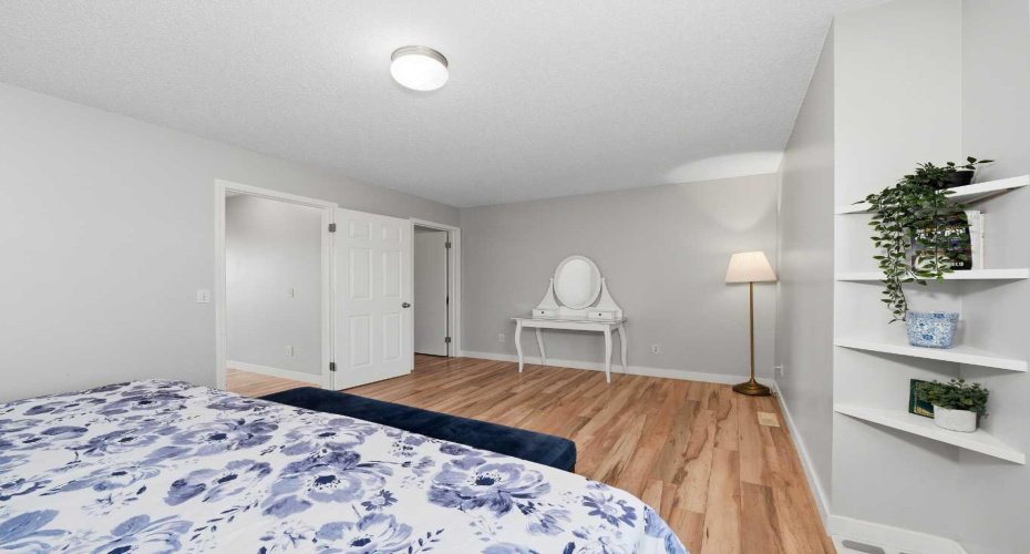 101 Everstone Place, Calgary, Alberta T2Y 4H7, 2 Bedrooms Bedrooms, ,2 BathroomsBathrooms,Residential,For Sale,Everstone,A2300696