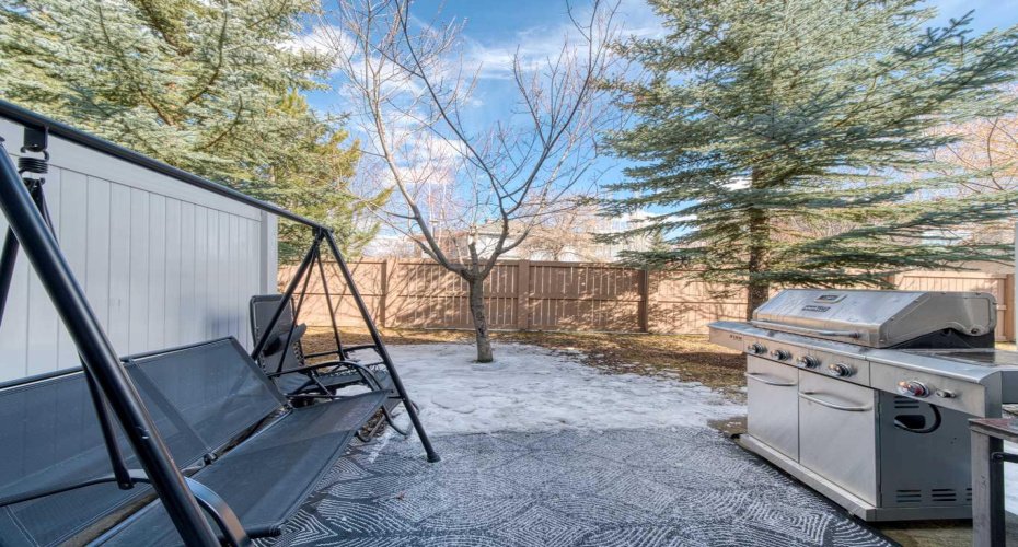 101 Everstone Place, Calgary, Alberta T2Y 4H7, 2 Bedrooms Bedrooms, ,2 BathroomsBathrooms,Residential,For Sale,Everstone,A2300696