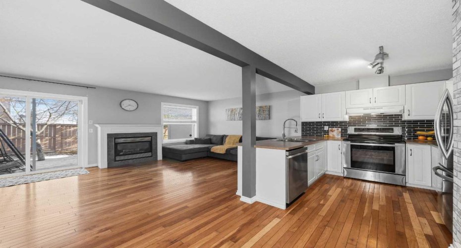 101 Everstone Place, Calgary, Alberta T2Y 4H7, 2 Bedrooms Bedrooms, ,2 BathroomsBathrooms,Residential,For Sale,Everstone,A2300696