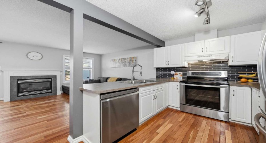 101 Everstone Place, Calgary, Alberta T2Y 4H7, 2 Bedrooms Bedrooms, ,2 BathroomsBathrooms,Residential,For Sale,Everstone,A2300696