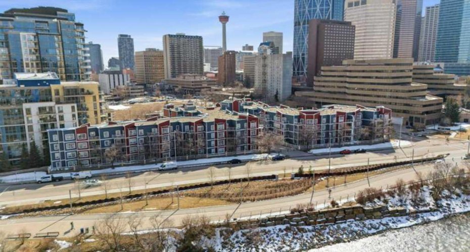 333 Riverfront Avenue, Calgary, Alberta T2G 5R1, 1 Bedroom Bedrooms, ,1 BathroomBathrooms,Residential,For Sale,Riverfront,A2300738