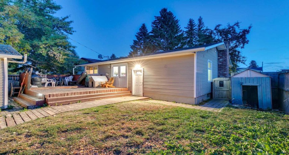 100 Allandale Close, Calgary, Alberta T2H 1V9, 5 Bedrooms Bedrooms, ,2 BathroomsBathrooms,Residential,For Sale,Allandale,A2300744