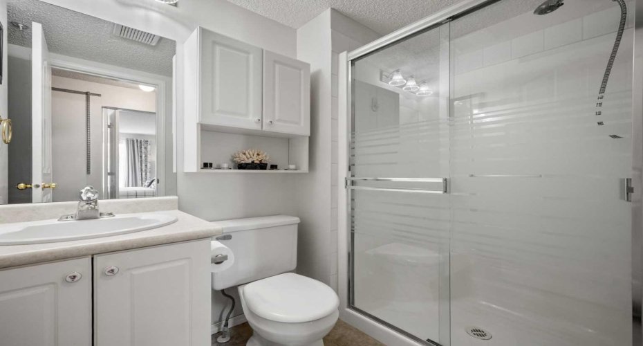 1208 Millrise Point, Calgary, Alberta T2Y 3W4, 4 Bedrooms Bedrooms, ,3 BathroomsBathrooms,Residential,For Sale,Millrise,A2300748