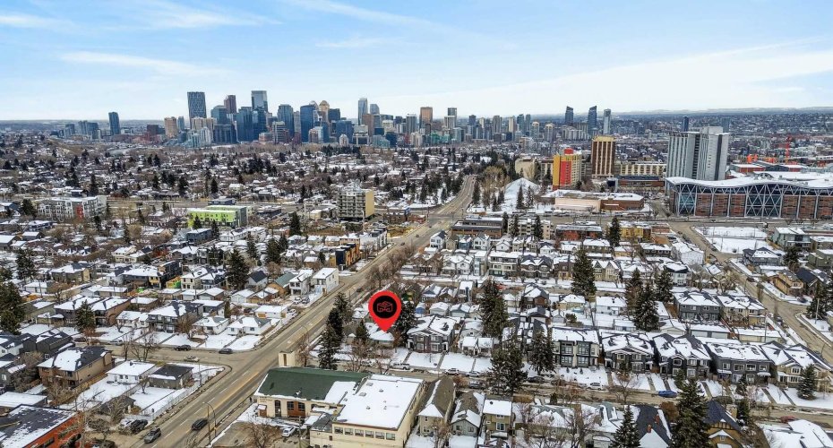 1107 19 Avenue, Calgary, Alberta T2M 1A1, 5 Bedrooms Bedrooms, ,2 BathroomsBathrooms,Residential,For Sale,19,A2298869