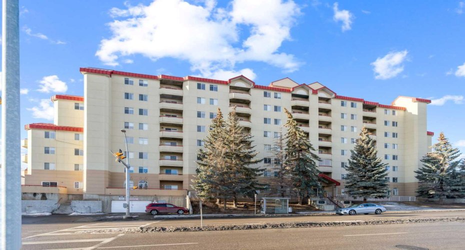 2011 University Drive, Calgary, Alberta T2N 4T4, 2 Bedrooms Bedrooms, ,2 BathroomsBathrooms,Residential,For Sale,University,A2300806